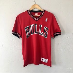 Mitchell & Ness Chicago Bulls V-Neck Jersey